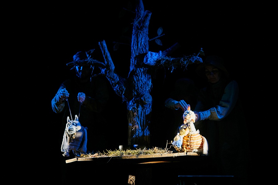 Спектакль «Самый лучший папа» Пензенского областного театра кукол на сцене Севастопольского театра юного зрителя
